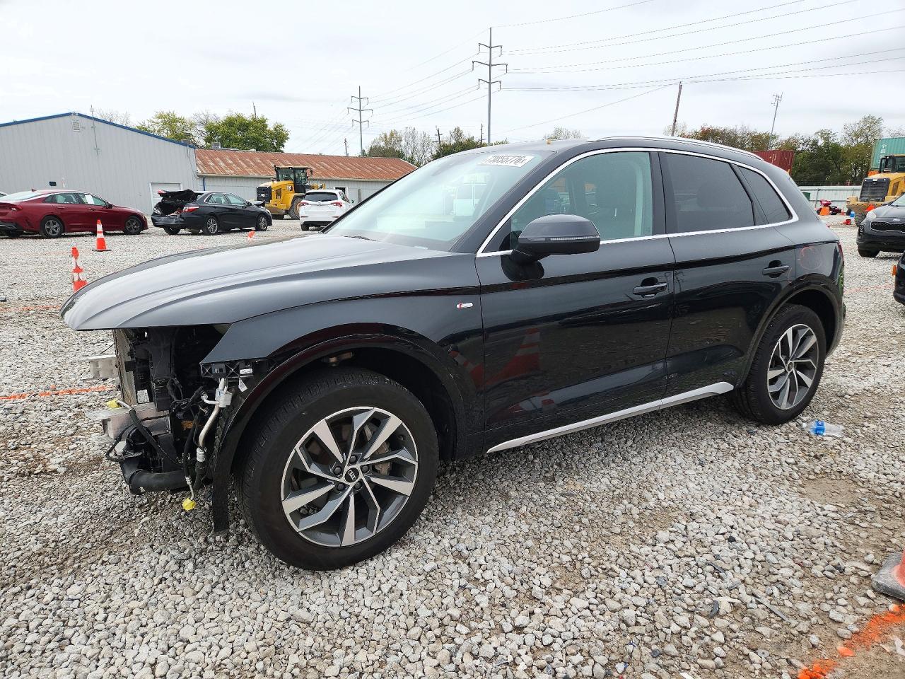 2023 AUDI Q5 — Front 3/4