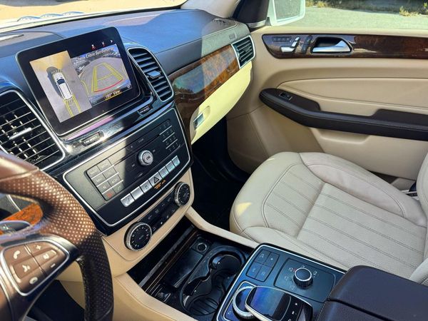 2019 MERCEDES-BENZ GLS