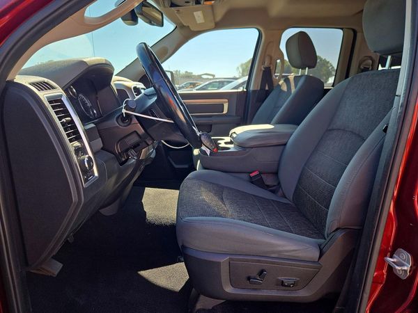 2016 RAM 1500 SLT — DENT