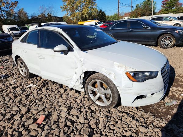 2016 AUDI A3 — Passenger 3/4