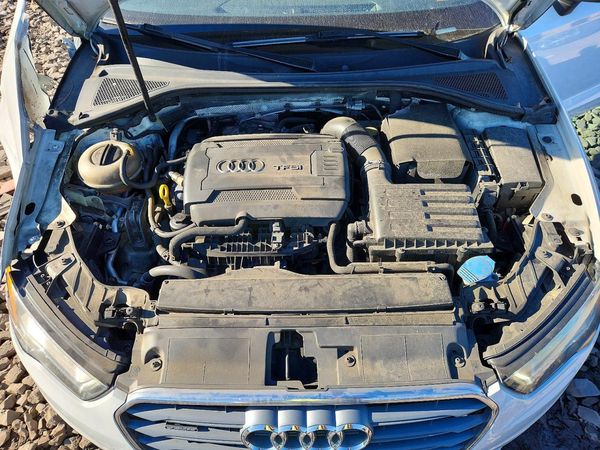 2016 AUDI A3 — Engine bay