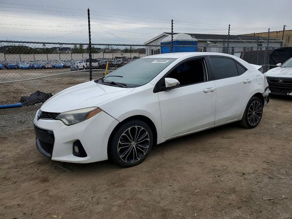 2016 TOYOTA COROLLA