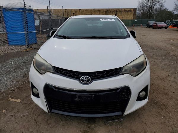 2016 TOYOTA COROLLA