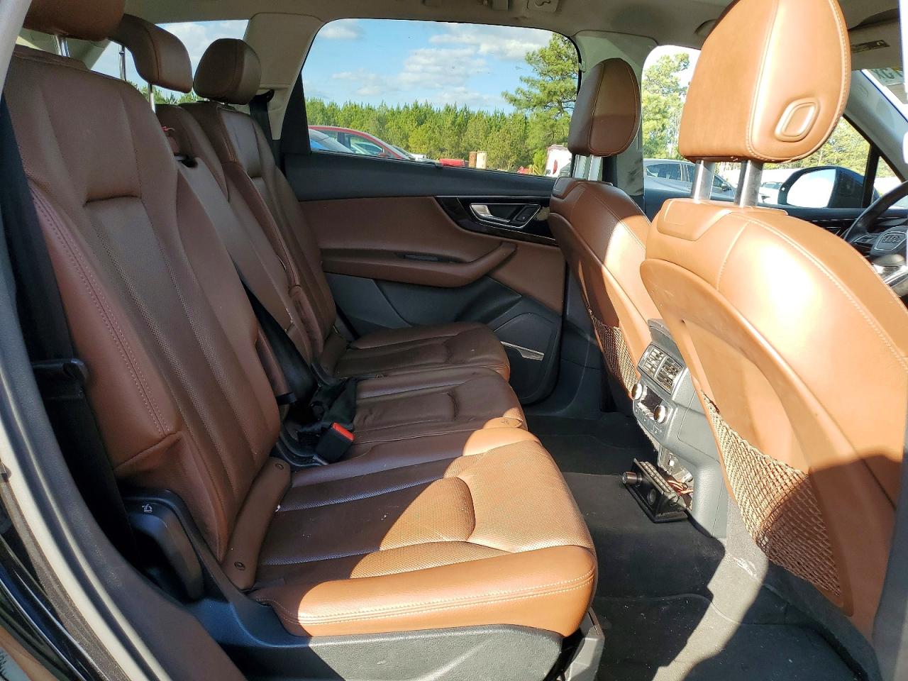 2017 AUDI Q7 quattro Premium Plus