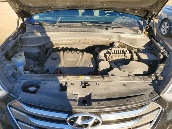 2013 HYUNDAI SANTA FE — Engine bay