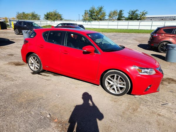 2016 LEXUS CT 200 200h — Passenger 3/4