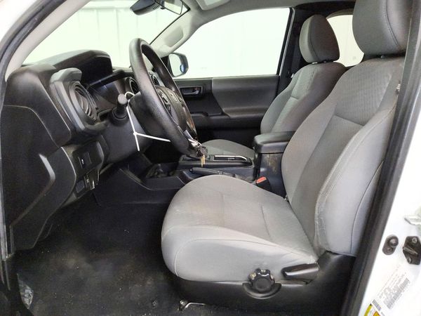 2022 TOYOTA TACOMA SR5 — DENT