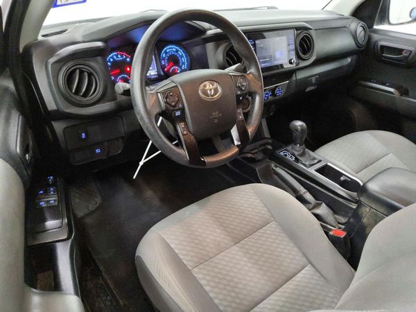 2022 TOYOTA TACOMA SR5 — CKPT