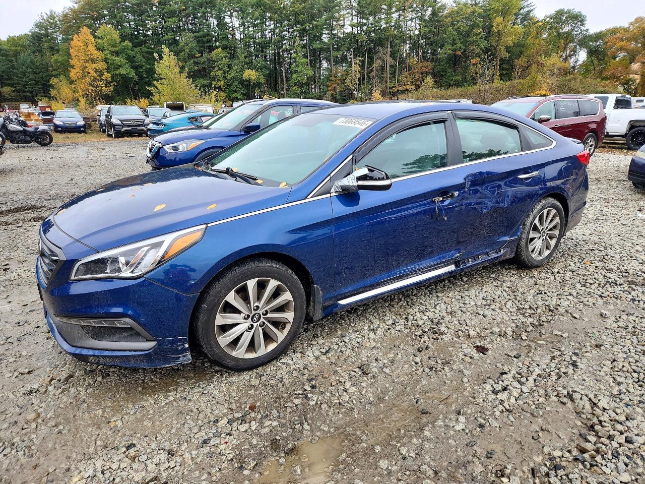 2015 HYUNDAI SONATA — Front 3/4