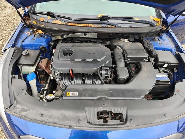 2015 HYUNDAI SONATA — Engine bay