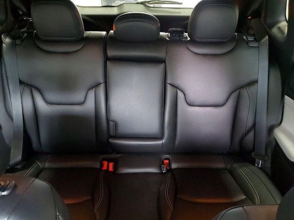 2025 JEEP COMPASS Limited — SUVN