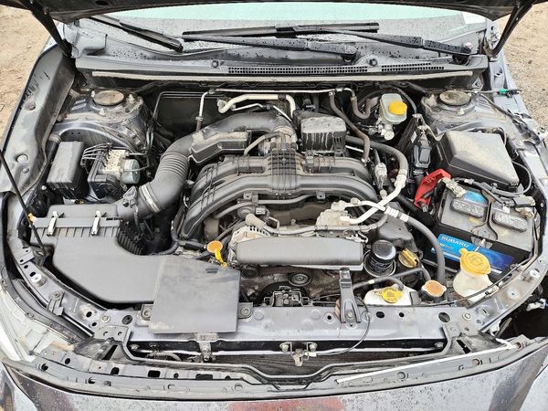 2019 SUBARU CROSSTREK Premium — Engine bay