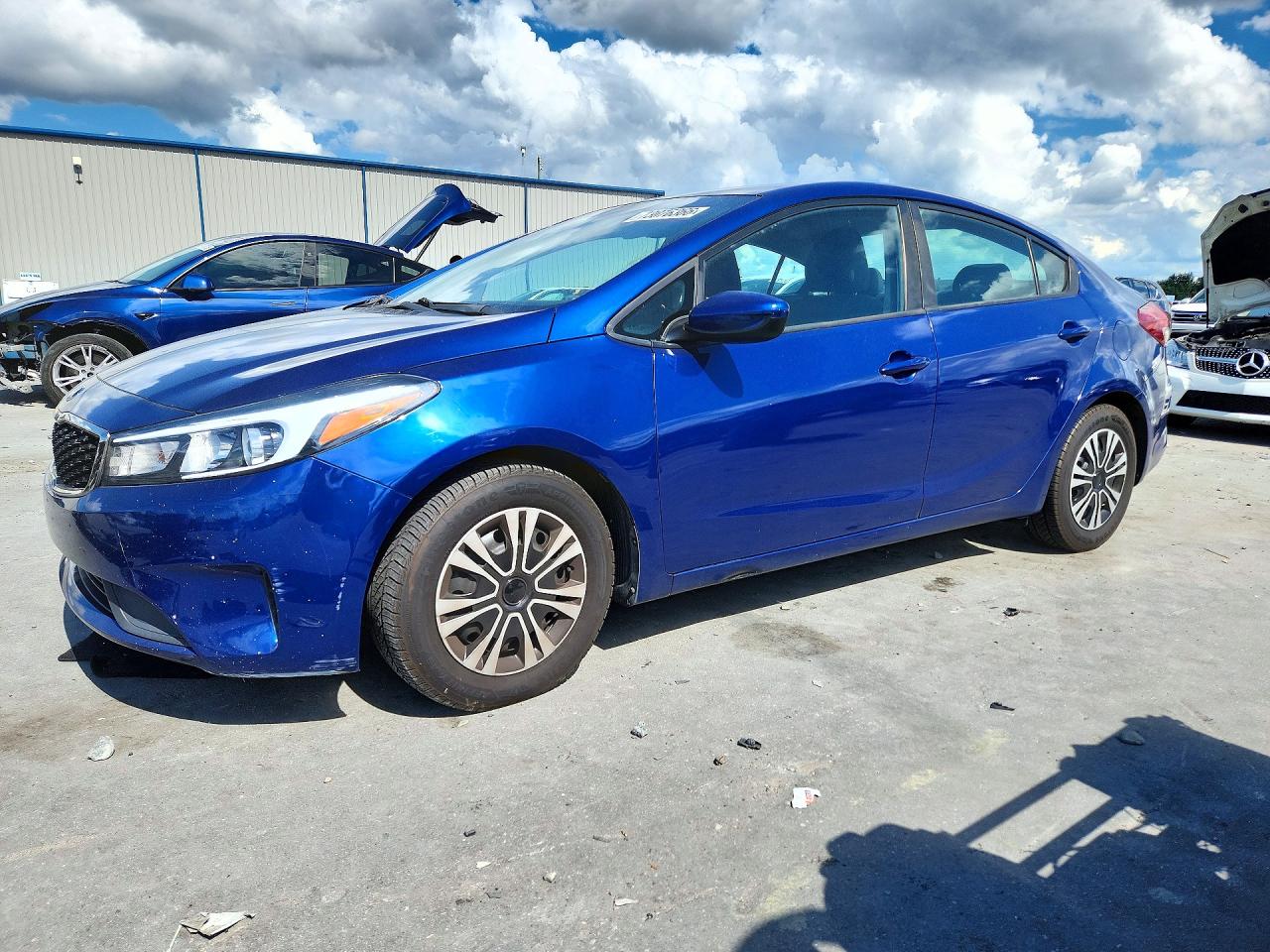 2017 KIA FORTE LX Popular, S — Front 3/4
