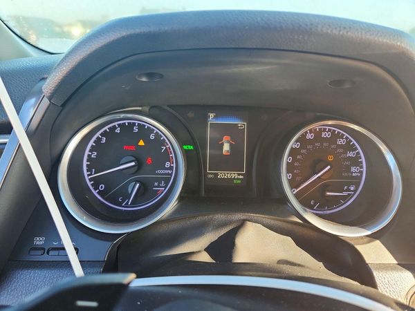 2018 TOYOTA CAMRY L/LE/SE/XLE — ODOM
