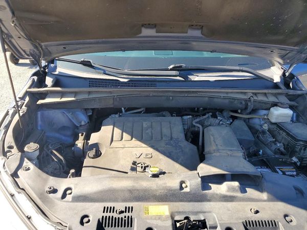 2014 TOYOTA HIGHLANDER Base/Hybrid — Engine bay