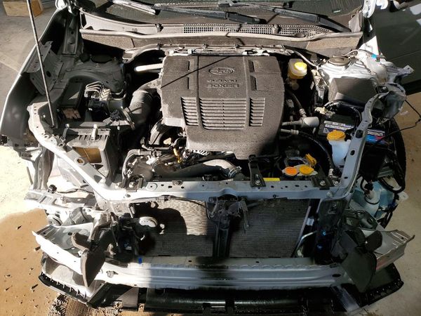 2019 SUBARU FORESTER — Engine bay