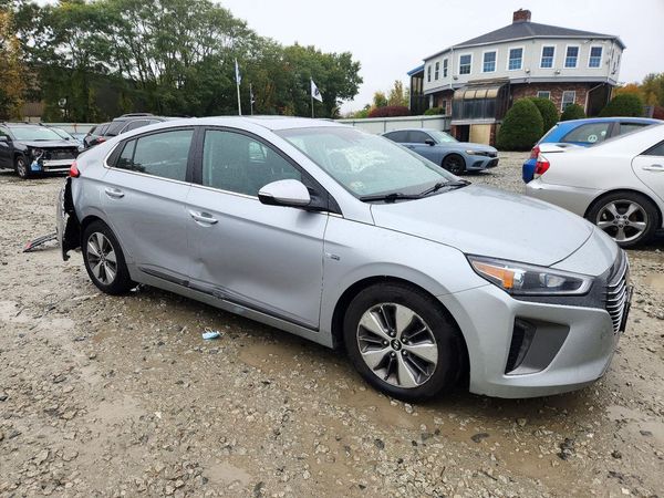 2019 HYUNDAI IONIQ — Passenger 3/4