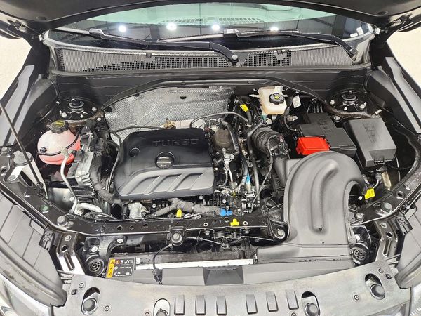 2026 CHEVROLET TRAILBLAZE LT — Engine bay