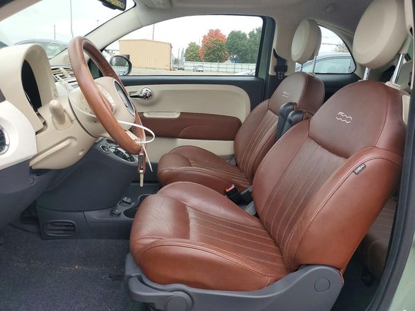 2015 FIAT 500 Lounge — DENT