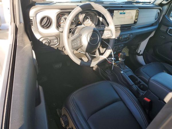 2025 JEEP WRANGLER Sport — CKPT