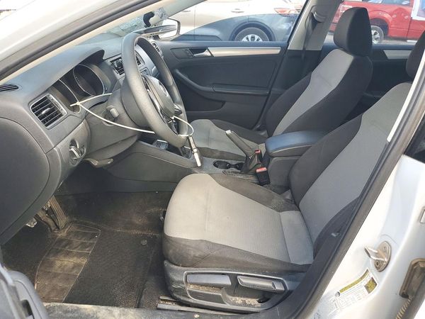 2017 VOLKSWAGEN JETTA S — DENT