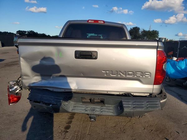 2014 TOYOTA TUNDRA Platinum — DIRR