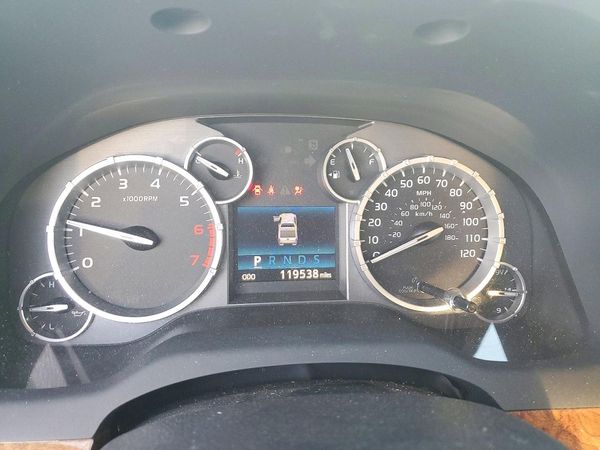 2014 TOYOTA TUNDRA Platinum — ODOM