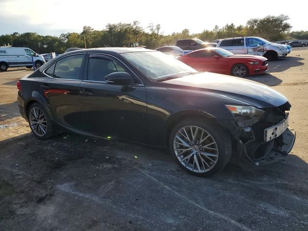 2014 LEXUS IS 250 — Passenger 3/4