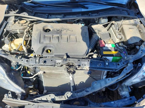 2012 TOYOTA COROLLA — Engine bay