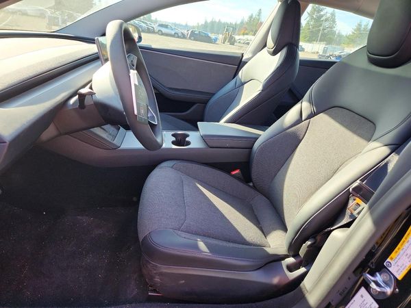 2026 TESLA MODEL 3 — DENT