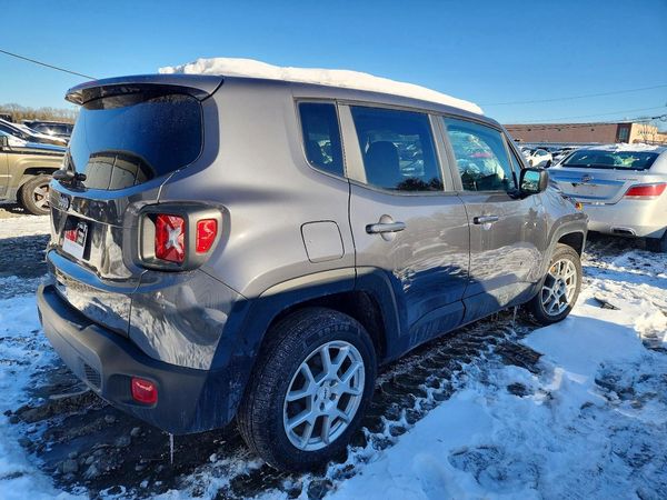 2023 JEEP RENEGADE LATITUDE 4X4