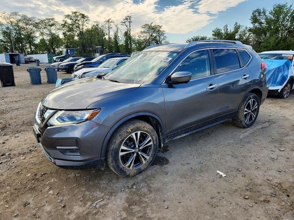 2019 NISSAN ROGUE — Front 3/4
