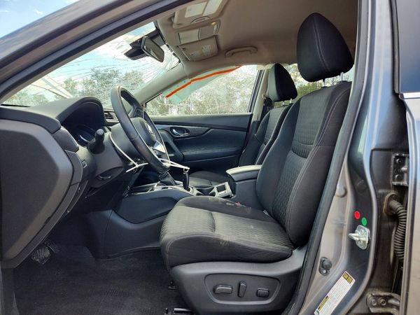 2019 NISSAN ROGUE — DENT