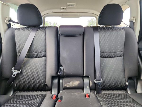 2019 NISSAN ROGUE — SUVN