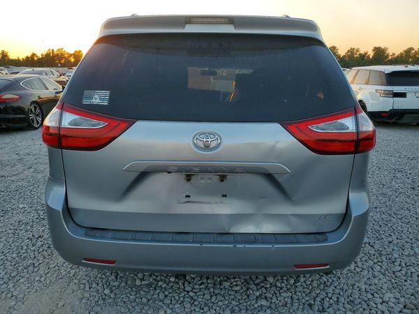 2017 TOYOTA SIENNA LE Mobility/LE — DIRR