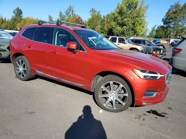 2021 VOLVO XC60 Inscription — Passenger 3/4
