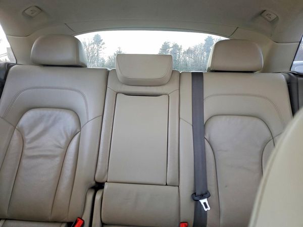 2017 AUDI Q5 quattro Premium