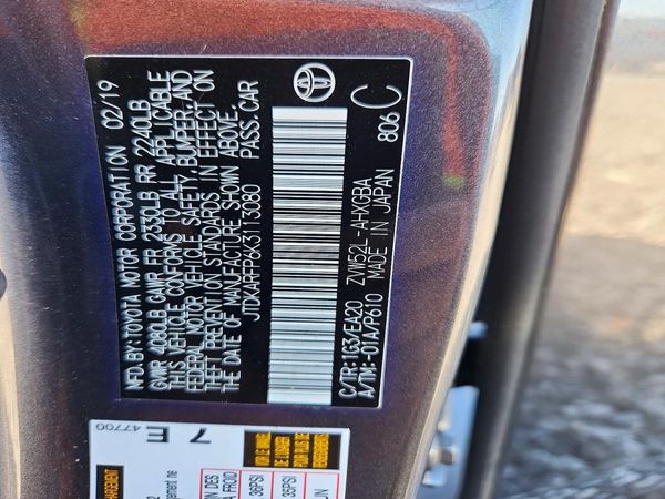 2019 TOYOTA PRIUS Plus/Premium/Advanced — VINS