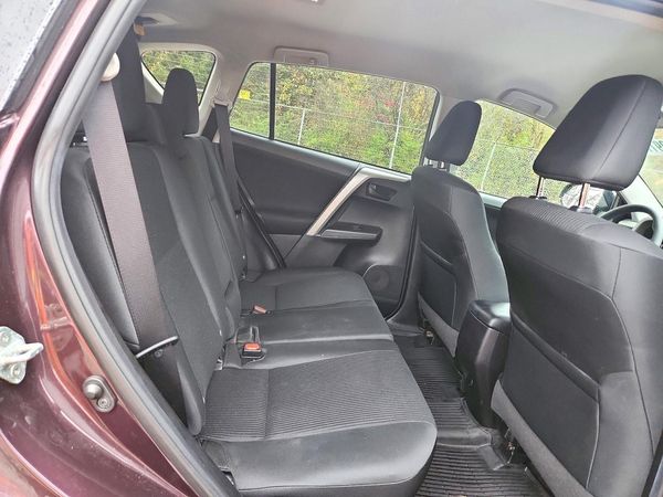 2018 TOYOTA RAV4 LE — PSRS