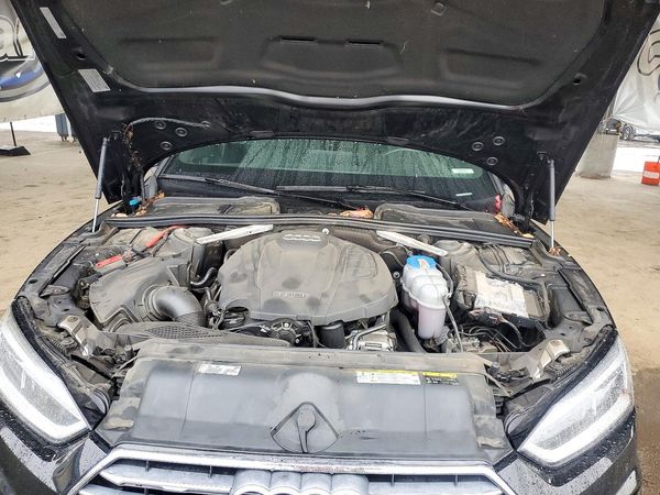 2018 AUDI A5 — Engine bay