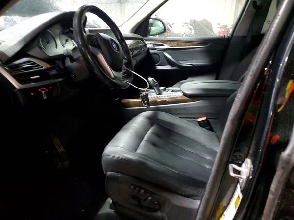 2016 BMW X5 xDrive40e — DENT