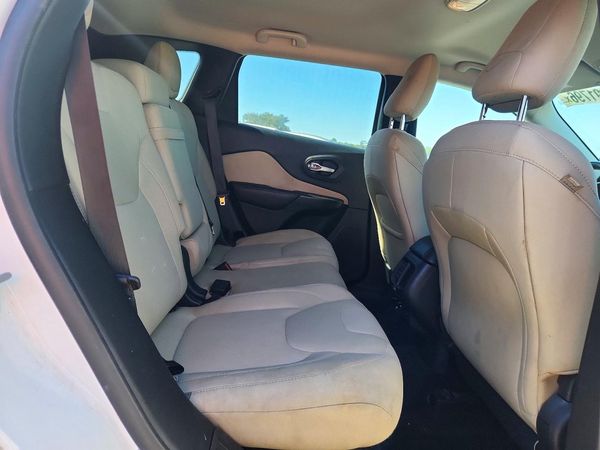 2015 JEEP CHEROKEE Latitude — PSRS