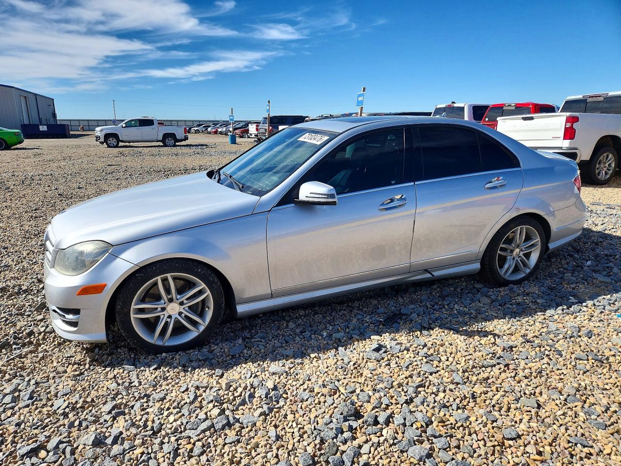 2013 MERCEDES-BENZ C C300 — Front 3/4