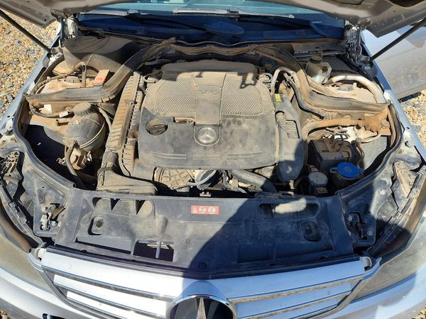 2013 MERCEDES-BENZ C C300 — Engine bay