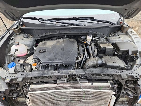 2026 HYUNDAI TUCSON SEL, SEL Plus — Engine bay