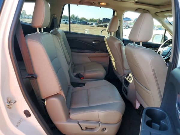 2016 HONDA PILOT Elite — PSRS