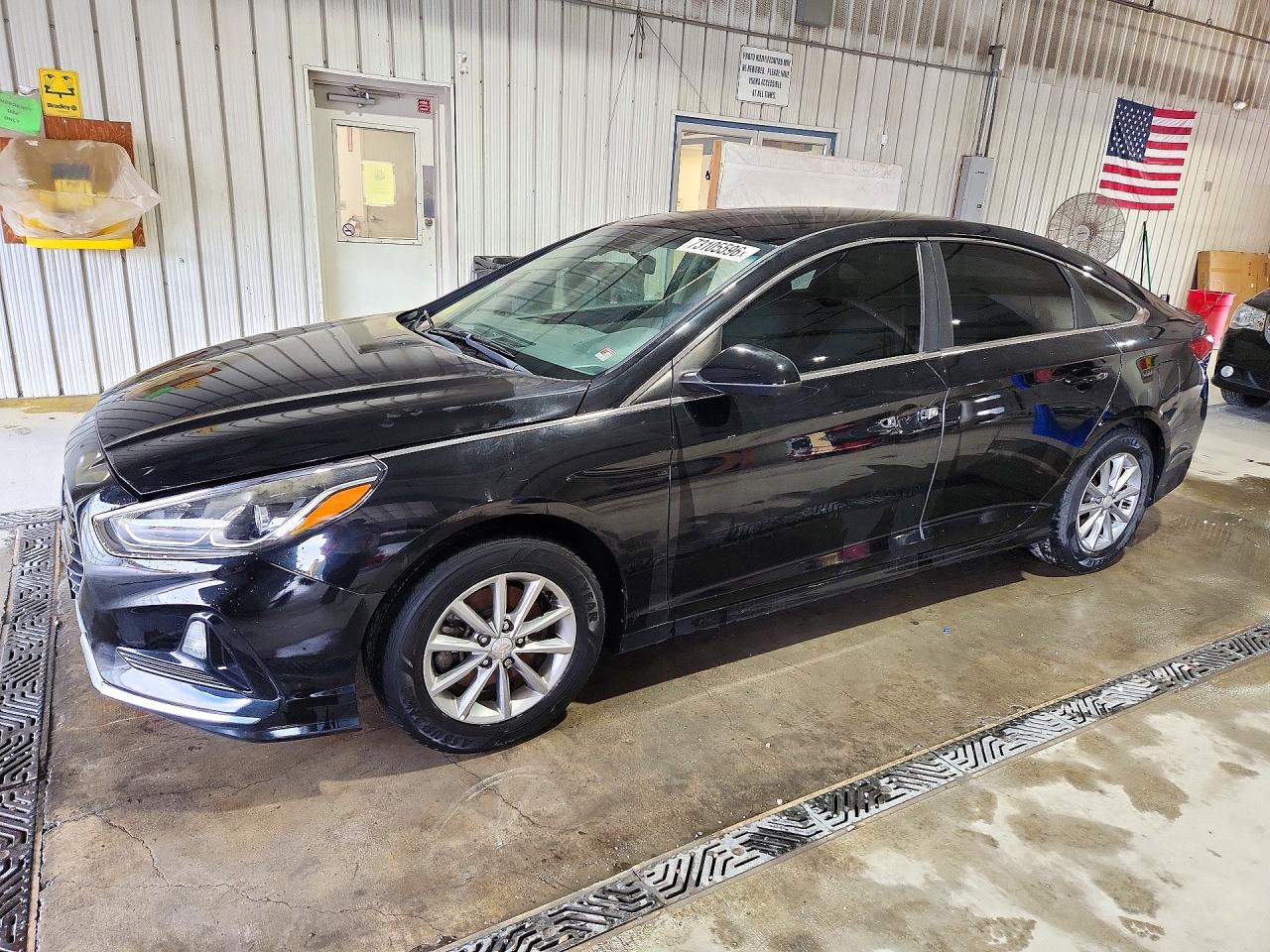 2018 HYUNDAI SONATA SE, Eco — Front 3/4