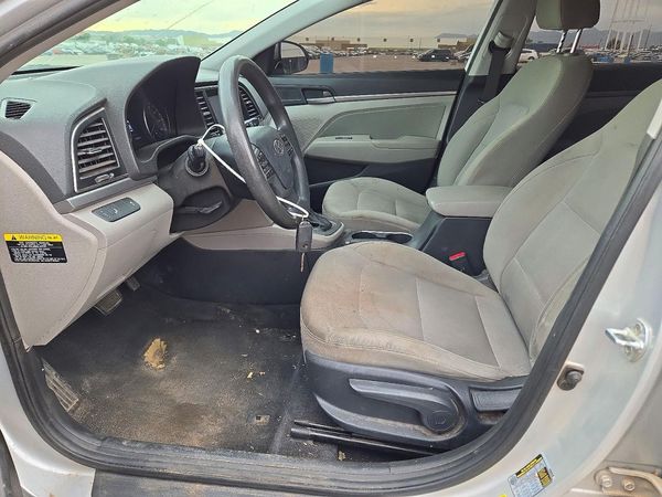 2018 HYUNDAI ELANTRA — DENT