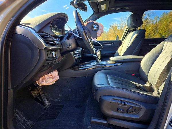 2018 BMW X5 xDrive35i — DENT