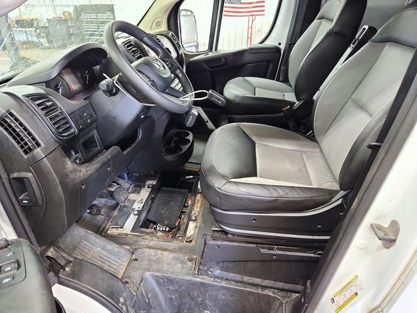 2024 RAM PROMAR2500 — DENT